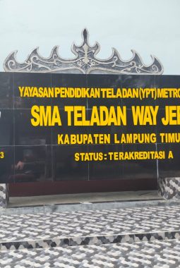 ​Menuju Tahun Ajaran Baru, SMAS Teladan Way Jepara Bagikan Rapor Semester Genap, Ratusan Siswa Naik Kelas Tanpa Kendala ​
